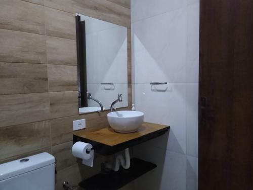 Casa de Praia Em Condom�nio Fechado.
