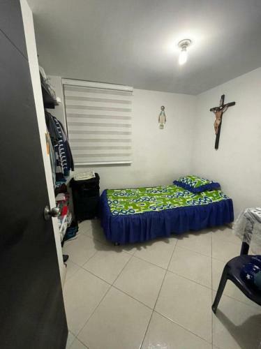 Apartamento En Medellin Amoblado Con 3 Habitaciones.