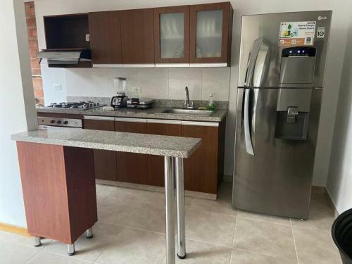 Hermoso Apartamento Cerca Al Poblado