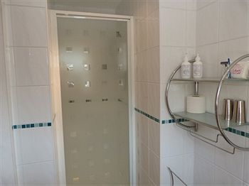Hostal Oaklands House