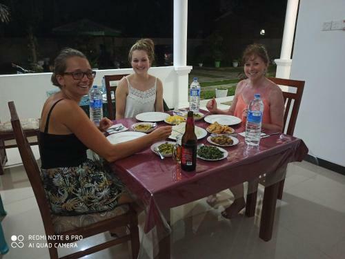 Hostal Geethani Tourists Home