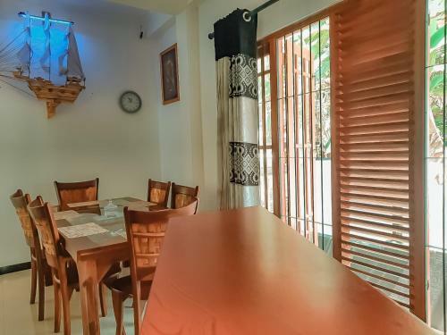 Hotel White House Ratnapura