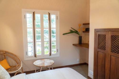 The Slow Vegan Hotel