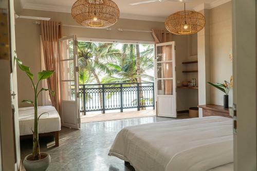 The Slow Vegan Hotel