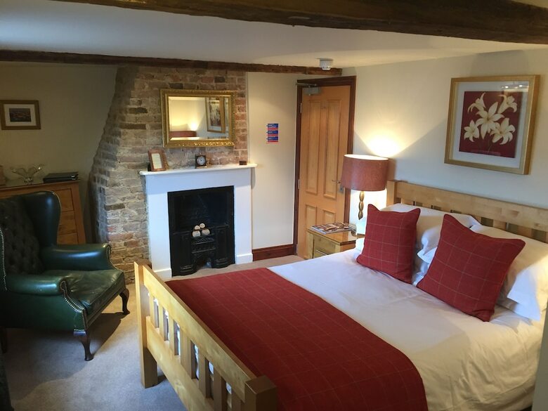 Hostal Willow Tree House