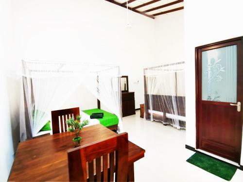 Beach Breeze Weligama