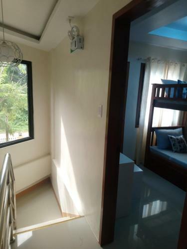 Posada J And C Residences