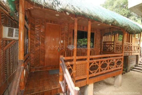 Hotel Pito's Sutokil & Bamboo Rock Resort