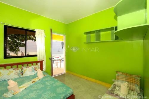 Hotel Pito's Sutokil & Bamboo Rock Resort