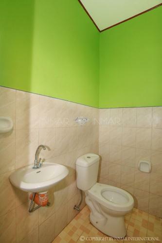 Hotel Pito's Sutokil & Bamboo Rock Resort