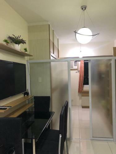 Aparthotel Affordable Hotelike Condo Unit In Metro Manila