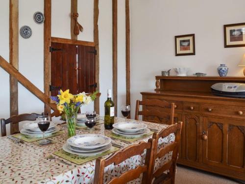 Pond Cottage