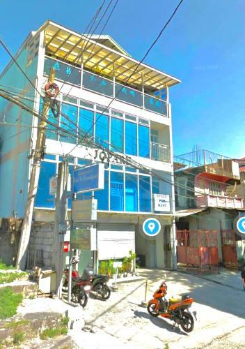 Bed & Breakfast Patricios Apartelle Taguig