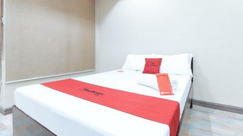 Hotel Reddoorz Canley Residential