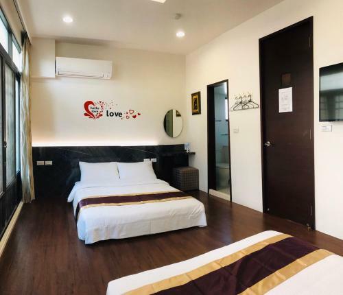 Purple Shell Homestay