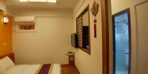 Purple Shell Homestay
