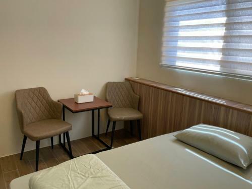Hostal Shiny Homestay