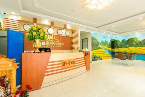 Spot On 861 Sunrise Hotel Ninh Binh