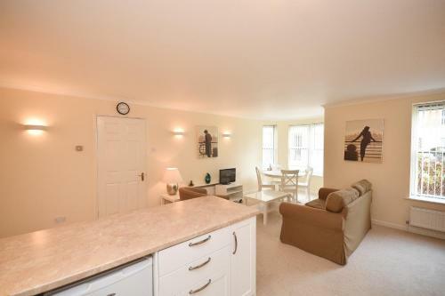 Town Or Country - Osborne House Apartments