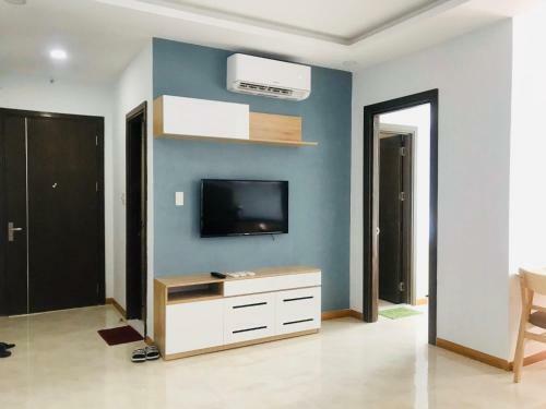 Three Bedroom Apartment With Sea View