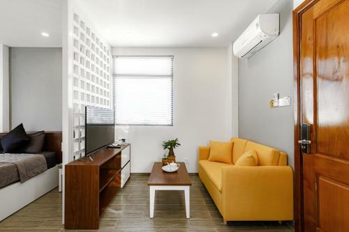 H?ng Th�nh Luxury Hotel & Apartments