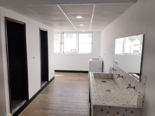Utopia Hostel