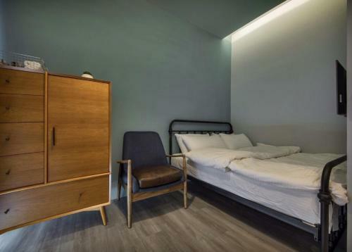 Hostal Rgb Stay Life