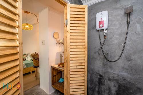 Holo Ben Thanh Saigon - Serviced Homestay