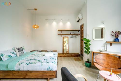Holo Ben Thanh Saigon - Serviced Homestay