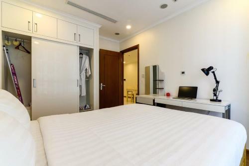 1 Bedroom Apartment Landmark 6