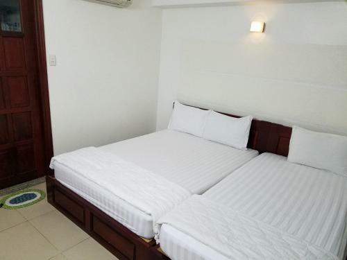 Dinh Dinh 2 Hotel