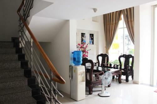 Dinh Dinh 2 Hotel