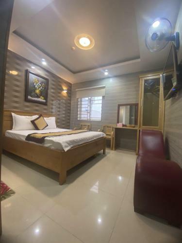 Ho�ng Qu�n Hotel