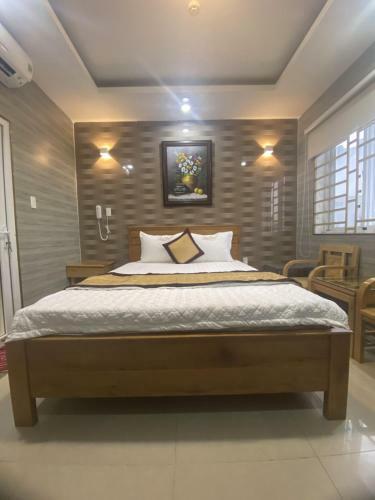Ho�ng Qu�n Hotel