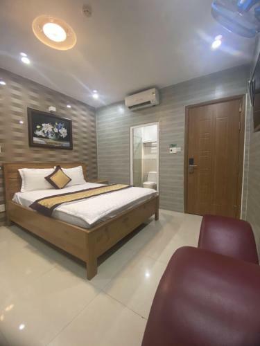 Ho�ng Qu�n Hotel