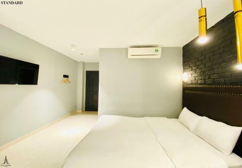 A In Hotel Del Luna