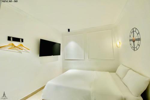 A In Hotel Del Luna
