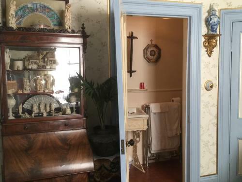 St Benedict - Victorian Bed And Breakfast
