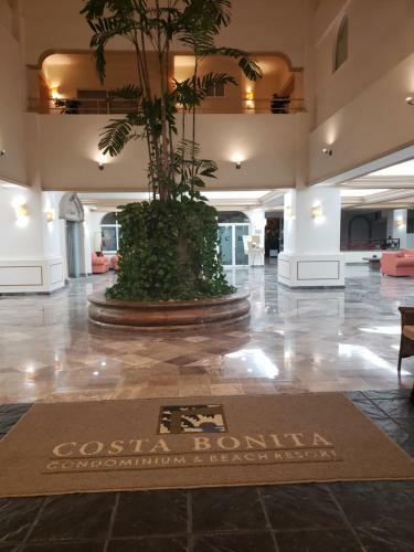 Apartamento Costa Bonita Beach & Resort