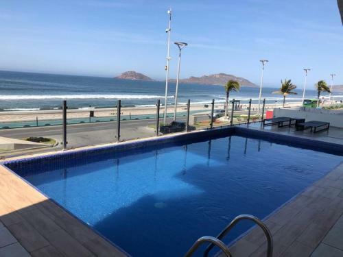 Apartamento Departamento de Lujo En El Malec�n