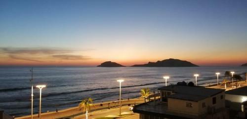 Apartamento Departamento En Malecon Portico Beach