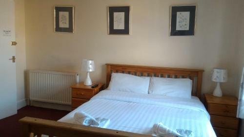 Hostal Cedar Lodge Hotel
