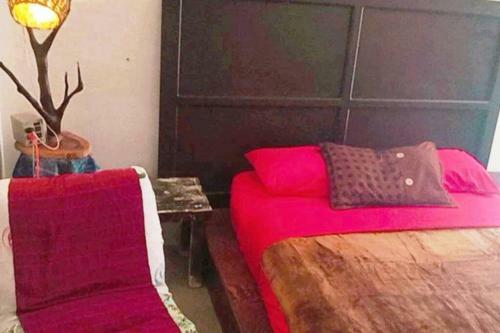 Casa R�stica Con Cochera Privada