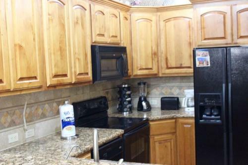 Casa Blanca 2br Cb 105-v By Casago