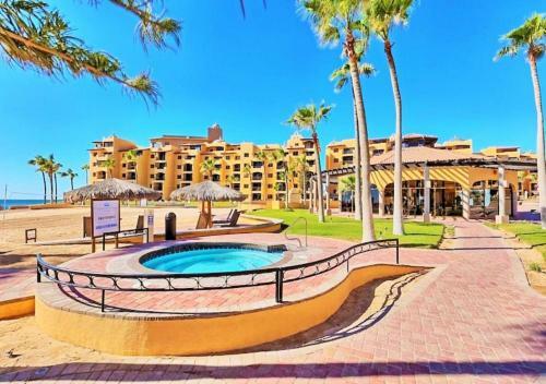Apartamento Right On The Beach! Ocean Front 2 Story Penthouse