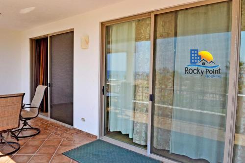 Apartamento Rocky Point Luxury Condo C203