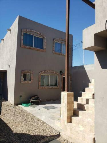 Apartamento Brothers Townhouse. Puero Pe�asco, Centro