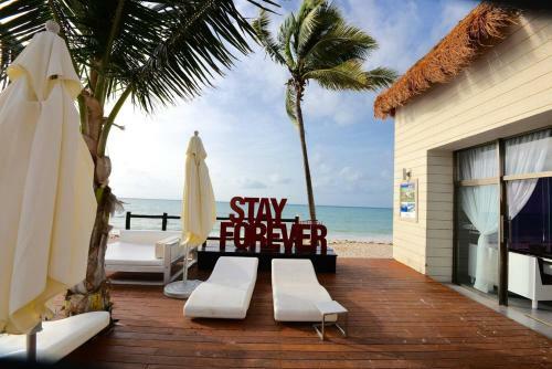 Apartamento Deluxe Suite Beachside, Private Beach Club And Golf