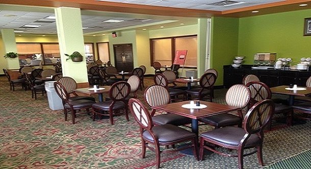 Hotel Comfort Suites North