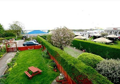 Hostal Mickleton Guesthouse